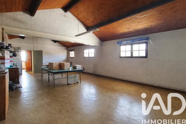 Maison à vendre 8 pièces 222,05 m² Beaucaire