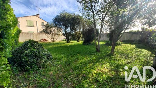 Maison à vendre 8 pièces 222,05 m² Beaucaire