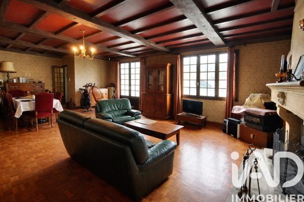 Maison à vendre 8 pièces 222,05 m² Beaucaire