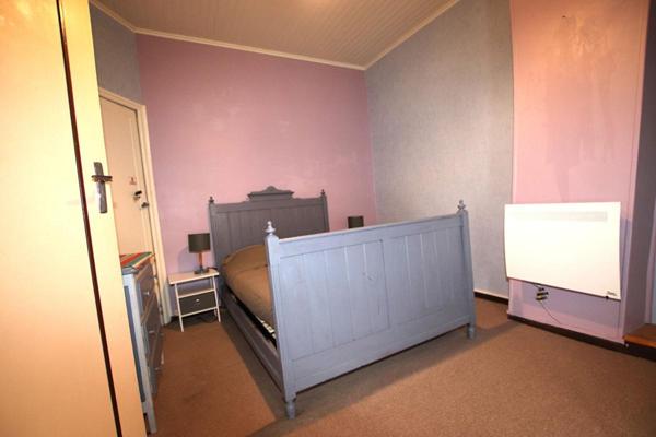 Immeuble de rapport - 2 appartements et 2 commerces