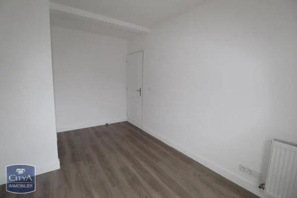 Appartement à louer 3 pièces 65.46m² Lucé (28110)