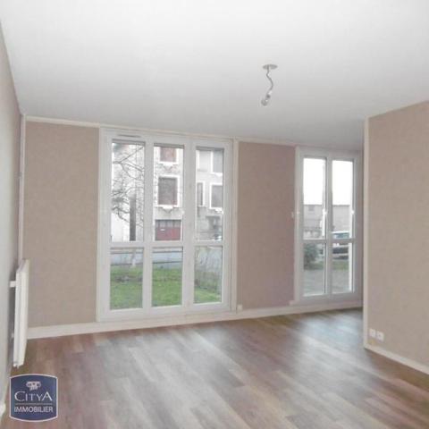 Appartement à louer 1 pièce 34m² Bourges (18000)