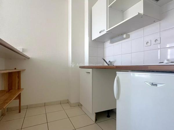 Location                                                      Appartement
                        
                     2 pièces                      39 m2                     à Albi