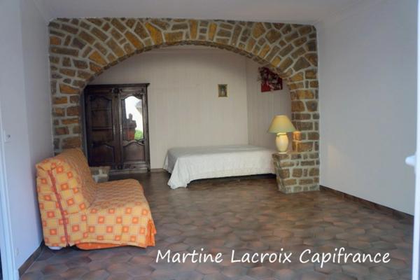 Dpt Sarthe (72), à vendre LA FERTE BERNARD maison P6 de 185 m² - Terrain de 275,00 m²