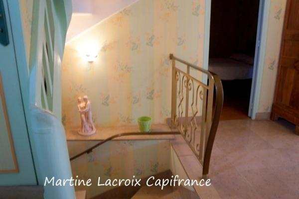 Dpt Sarthe (72), à vendre LA FERTE BERNARD maison P6 de 185 m² - Terrain de 275,00 m²