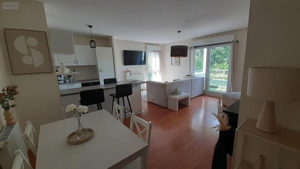 Appartement à louer à Vitré en Ille-et-Vilaine (35500), ref : 131/2634   
BEAUVAIS