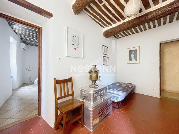 Maison Lauris 4 pièce(s) 100 m2 - Terrasse - Cave