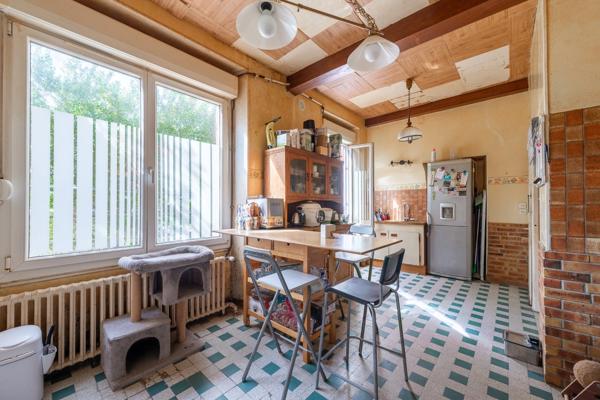 ESTERNAY (51) à vendre maison de 6 pièces