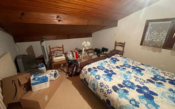 Maison à vendre    5 pièces •  Soustons