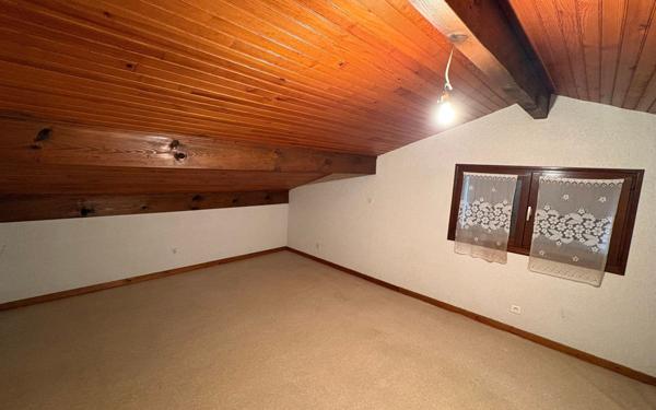 Maison à vendre    5 pièces •  Soustons