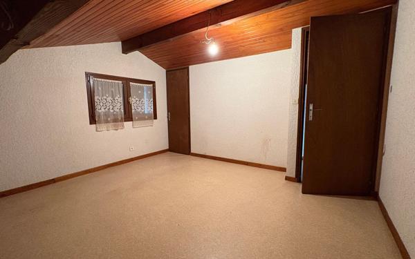 Maison à vendre    5 pièces •  Soustons