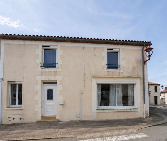 Maison Monsireigne 5 pièce(s)