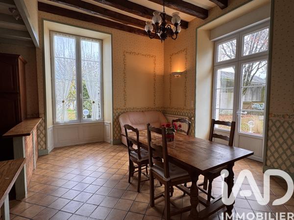 Maison à vendre 9 pièces 270 m² La Châtaigneraie
