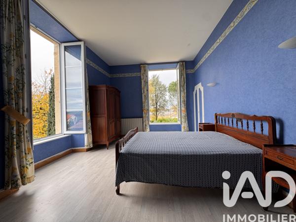 Maison à vendre 9 pièces 270 m² La Châtaigneraie