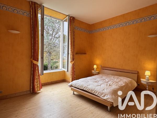 Maison à vendre 9 pièces 270 m² La Châtaigneraie
