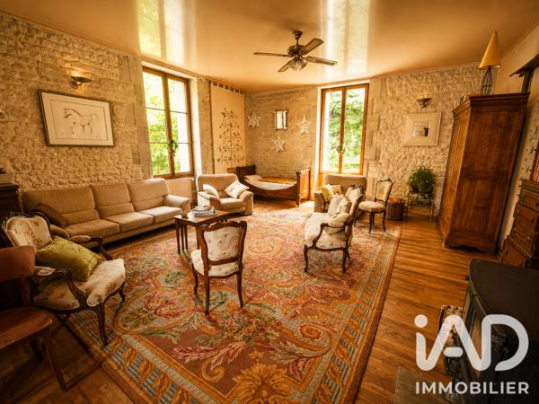 Maison à vendre 8 pièces 200 m² Échiré