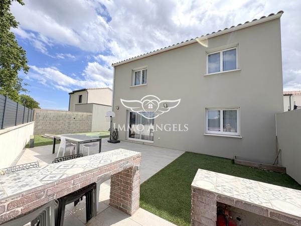 MAISON DE 141 M² AVEC PISCINE SUR UNE PARCELLE DE 376 M²