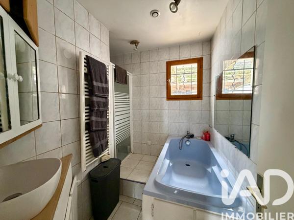 Maison à vendre 4 pièces 85 m² Saint-Maximin-la-Sainte-Baume