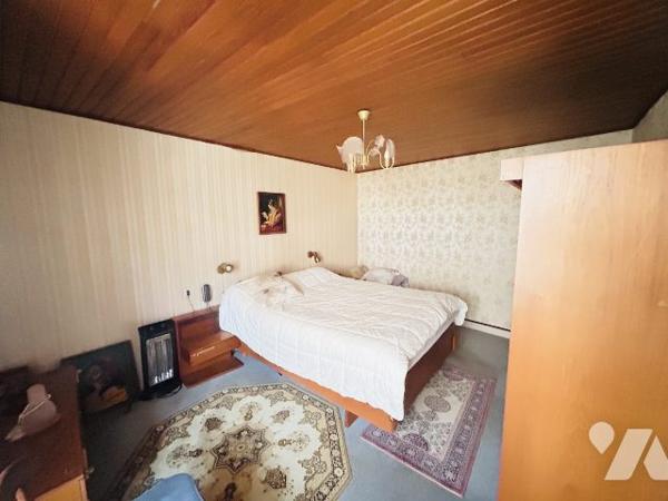 Maison avec dépendances