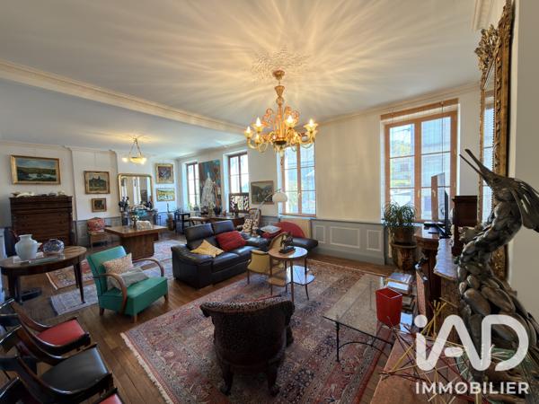 Maison à vendre 9 pièces 302 m² Guéret