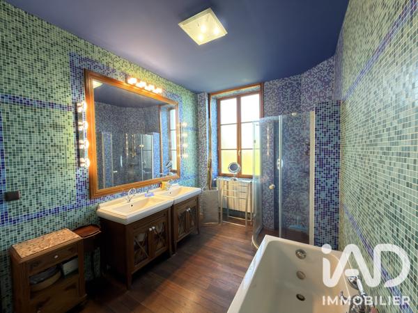 Maison à vendre 9 pièces 302 m² Guéret