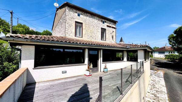 Maison Blaye Les Mines 7 pièce(s) 290 m2