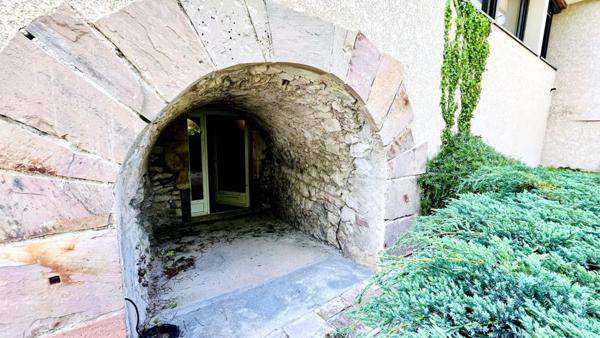Maison Blaye Les Mines 7 pièce(s) 290 m2