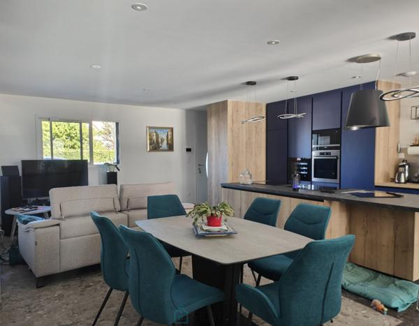 Maison écologique de plain-pied d'environ 113m2 aux prestations haut de gamme