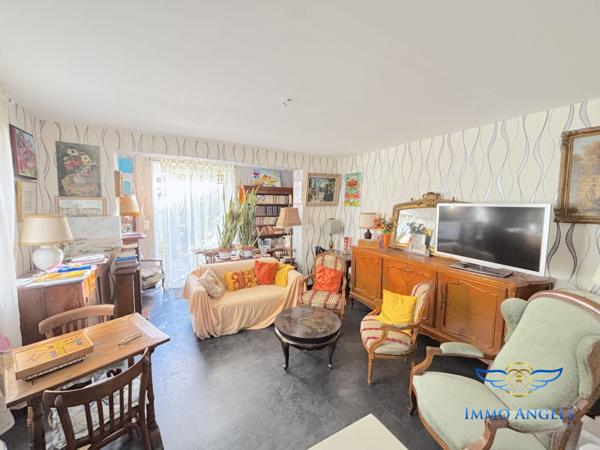 MAISON RÉNOVÉE DE PLAIN-PIED AVEC PLAGE ET COMMERCE À PIED