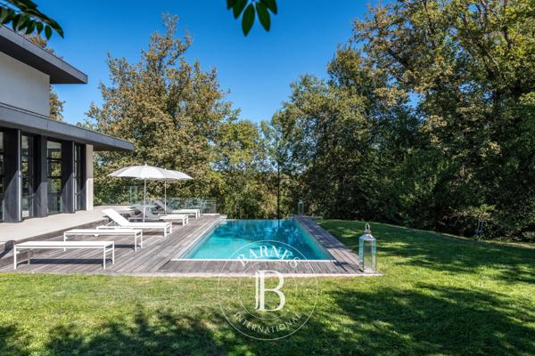 Charbonnières-les-Bains, Maison 5 Chambres -  316 m² à vendre