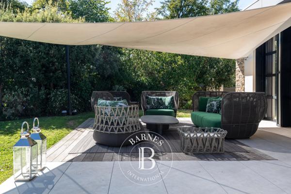 Charbonnières-les-Bains, Maison 5 Chambres -  316 m² à vendre
