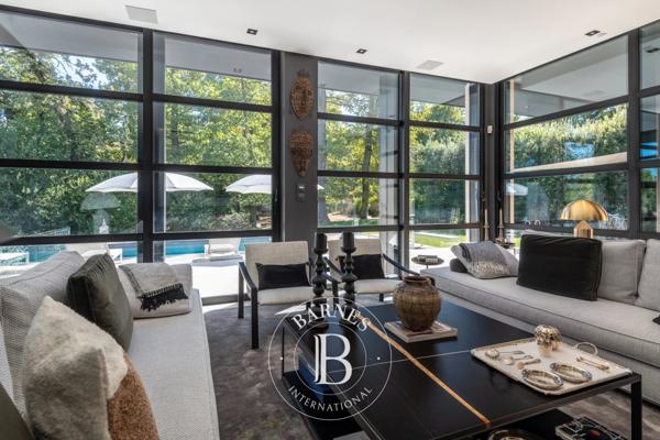 Charbonnières-les-Bains, Maison 5 Chambres -  316 m² à vendre