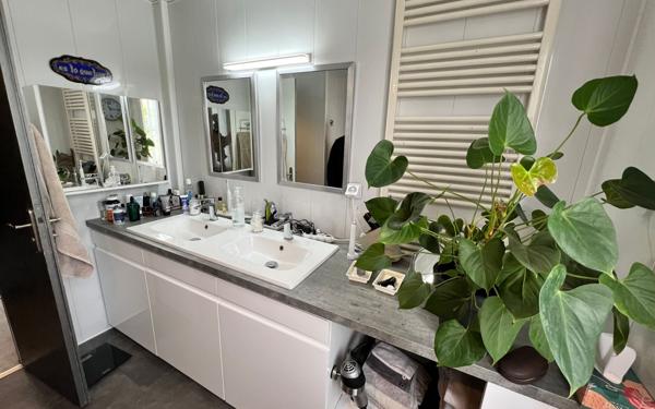 Maison à vendre    5 pièces •  Parentis-en-Born