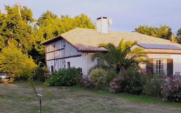 Maison à vendre    5 pièces •  Parentis-en-Born
