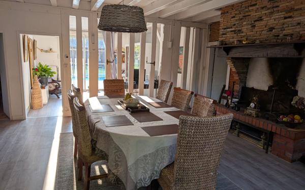 Maison à vendre    5 pièces •  Parentis-en-Born