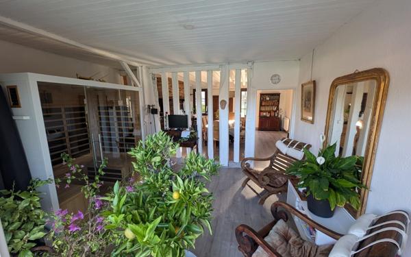 Maison à vendre    5 pièces •  Parentis-en-Born