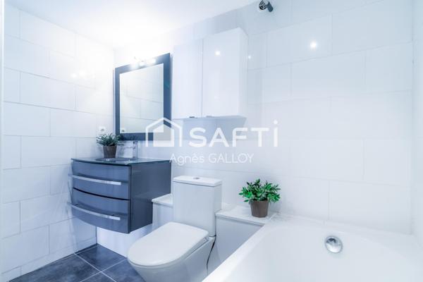 Très bien situé à proximité de la gare Rive-Gauche