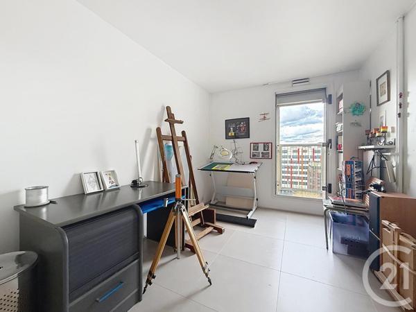 Appartement F4 à vendre  4 pièces - 87,71 m2 NANTERRE - 92