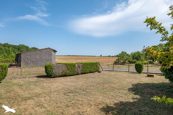 Maison à vendre |  Gémozac |  6 pièces | 151 m²