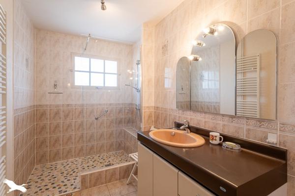 Maison à vendre |  Gémozac |  6 pièces | 151 m²