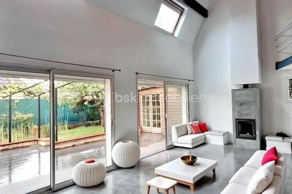 Maison d architecte de 153,79 m²