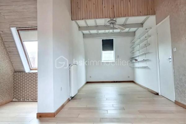 Maison d architecte de 153,79 m²