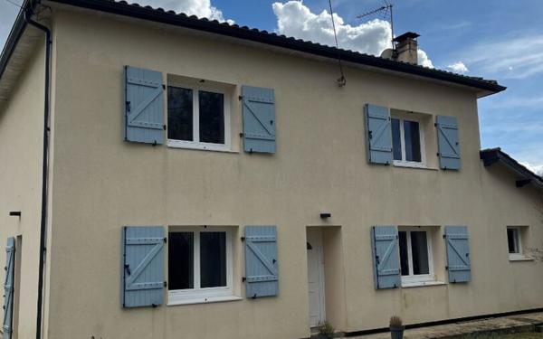 Maison à louer    5 pièces •  Sorbets