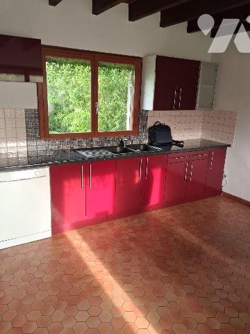 A VENDRE maison individuelle semi plain pied a Bourbourg 
située au coeur de la compagne de Bo...