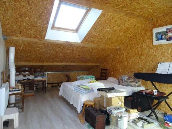 A SAINT JUNIEN PROCHE DU CENTRE VILLE ET DES COMMODITES MAISON PLAIN PIED DE 114 M² 3 CHAMBRES