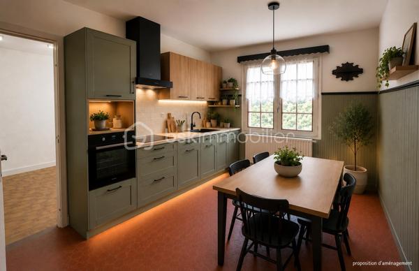 Situé dans le secteur recherché des fonds de Nogent à Montataire, cette maison familiale de 105 m2 habitables, édifiée en 1972, séduira les acquéreurs à la recherche d'un bien fonctionnel, lumineux et offrant un fort potentiel d'évolution.

✨ Description du bien

Au rez-de-chaussée, vous découvrirez :

- Une entrée accueillante
- Une salle à manger conviviale
- Un salon lumineux
- Une cuisine indépendante ( avec accès au garage )  
- Un WC avec lavabo indépendant

À l’étage :

- Trois chambres spacieuses avec espace de rangement
- Un bureau + dressing ou une 4éme chambres d'enfant ou d'appoint
- Une salle de bain avec WC
- Accès au grenier aménageable offrant un espace de stockage supplémentaire

🔧 Sous-sol et annexes

La maison bénéficie d’un sous-sol total compartimenté comprenant :

- Une cave
- Un atelier
- Grande pièce carrelée parfaite pour les repas de famille, salle de loisirs ou espace détente ( 26 m2 )
- Garage ( 20 m2 )

🌳 Extérieurs

- Terrain clos de 554 m²
- Exposition Sud-Est, offrant une belle luminosité
- Maison mitoyenne par le garage uniquement, garantissant une bonne indépendance
- Deux places de stationnement

⚙️ Caractéristiques techniques

- Construction traditionnelle en parpaings
- Chauffage gaz de ville
- Menuiseries simple vitrage

DPE : F GES:  F

⭐ Les points forts

✔ Secteur recherché proche Nogent-sur-Oise
✔ Beaux volumes familiaux
✔ Sous-sol complet 
✔ Combles aménageables
✔ Maison saine avec fort potentiel de valorisation
✔ Opportunité après rénovation

💬 Une maison idéale pour une famille, un premier achat ou un projet de rénovation avec valorisation à terme.

📍 Localisation

Environnement calme, proche des commodités, écoles et axes de circulation, gare à 2,5 km, idéal pour une famille souhaitant personnaliser son futur lieu de vie.

📞 Contactez moi pour organiser une visite et découvrir tout le potentiel de ce bien.