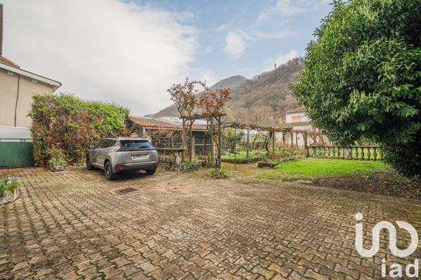 Maison à vendre 6 pièces 214 m² Jarrie