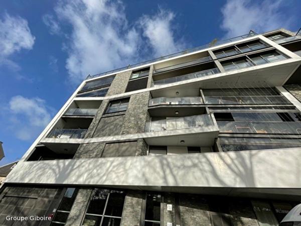 Appartement T4 à louer - 97 m² (réf : 557869)