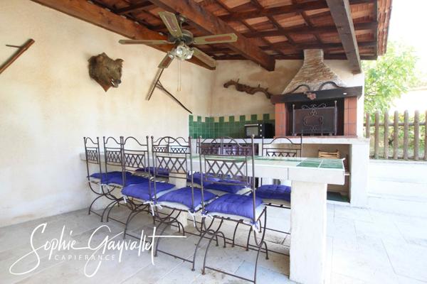 Vente de Nue-Propriété - Maison T3 + Appartement T2 sur 1000m2 - PLAN DE CUQUES