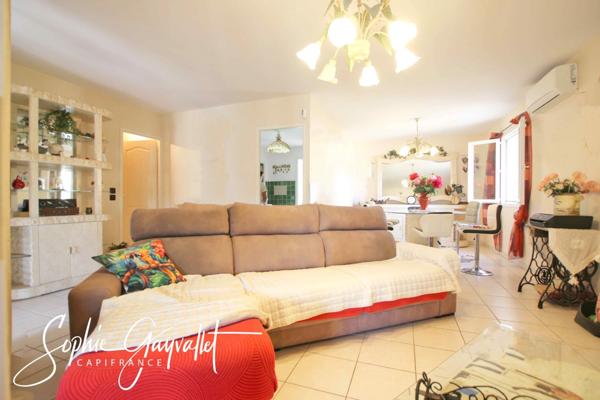 Vente de Nue-Propriété - Maison T3 + Appartement T2 sur 1000m2 - PLAN DE CUQUES